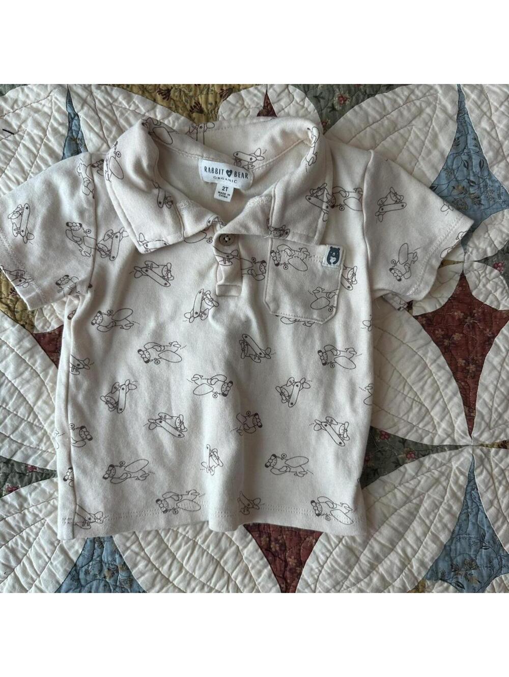 Rabbit + Bear organic cotton polo shirt w airplane print Size 2T #kids #polo